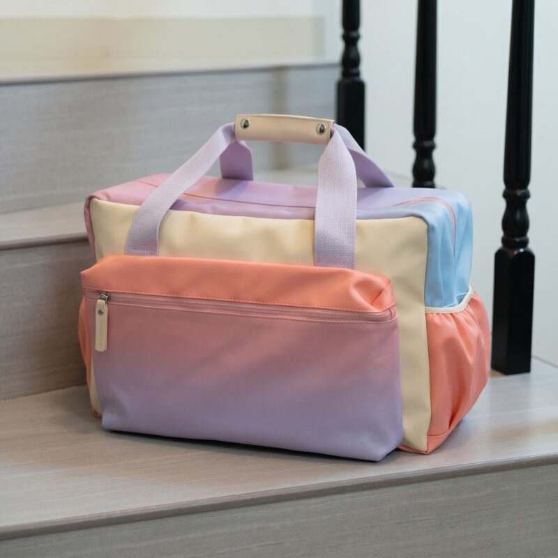 粉彩拼色輕旅袋｜Pastel Color-Block Weekender